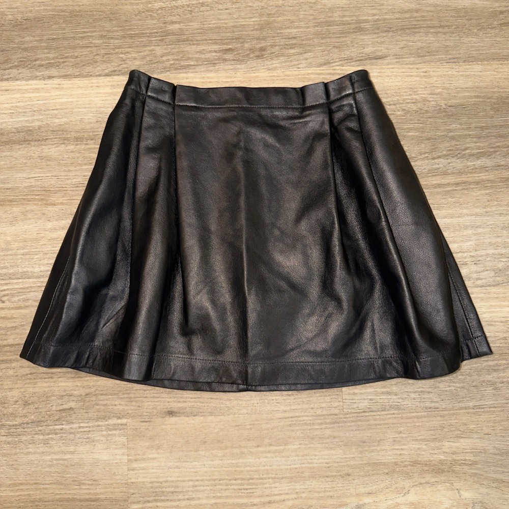 Sea New York Black Lambs Leather Silk Lined Pleated Mini Skirt Size 0 USA Made